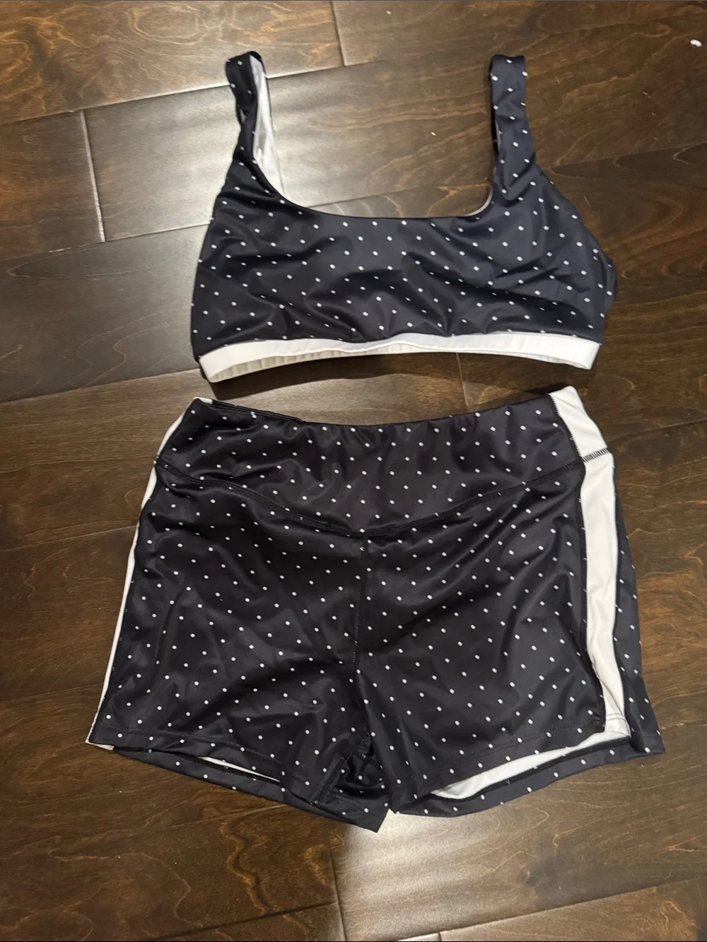 Polka Dot Black Sports Bra & Shorts Set - Supportive Two-Piece